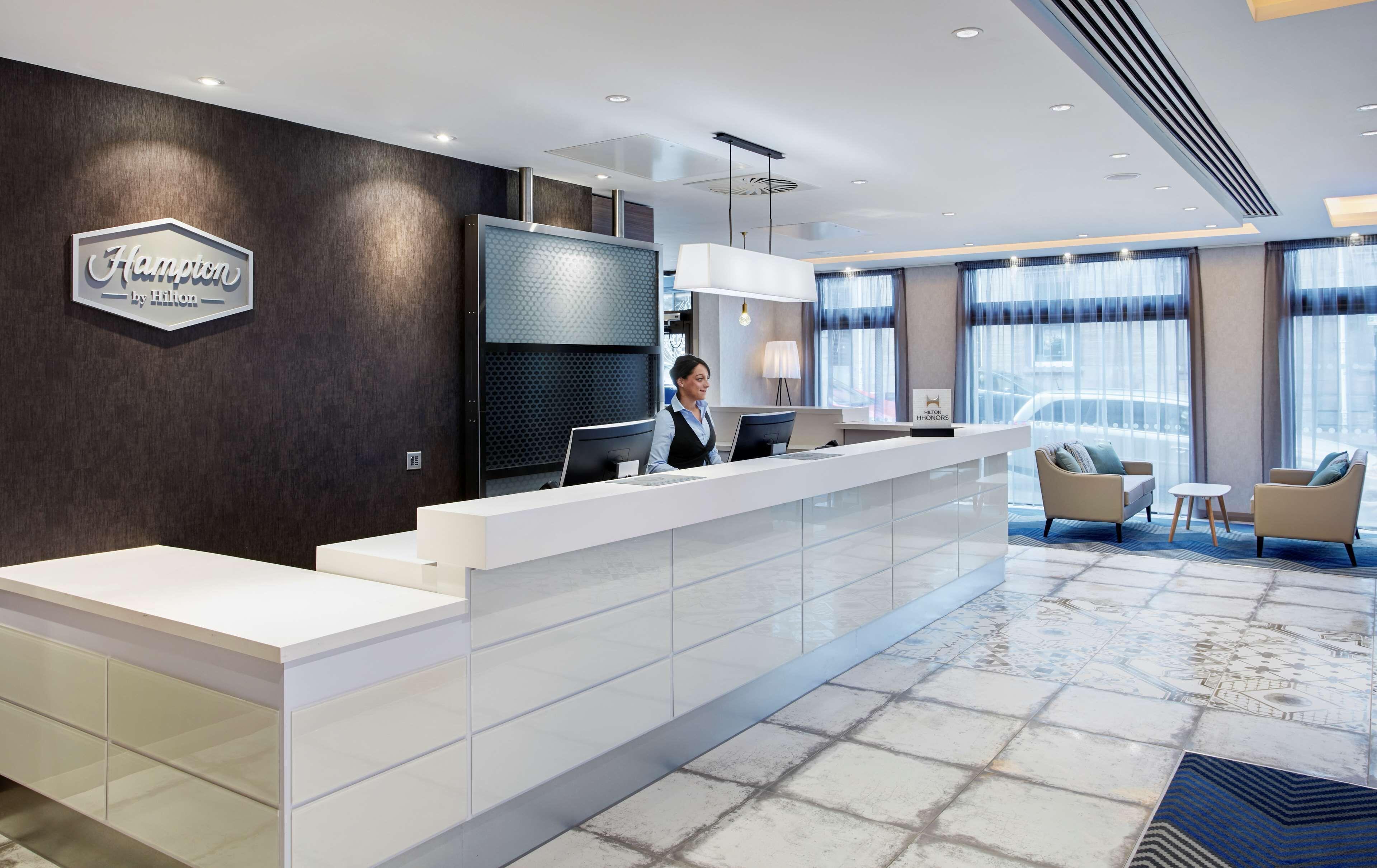 Hampton By Hilton Glasgow Central — Photos 3